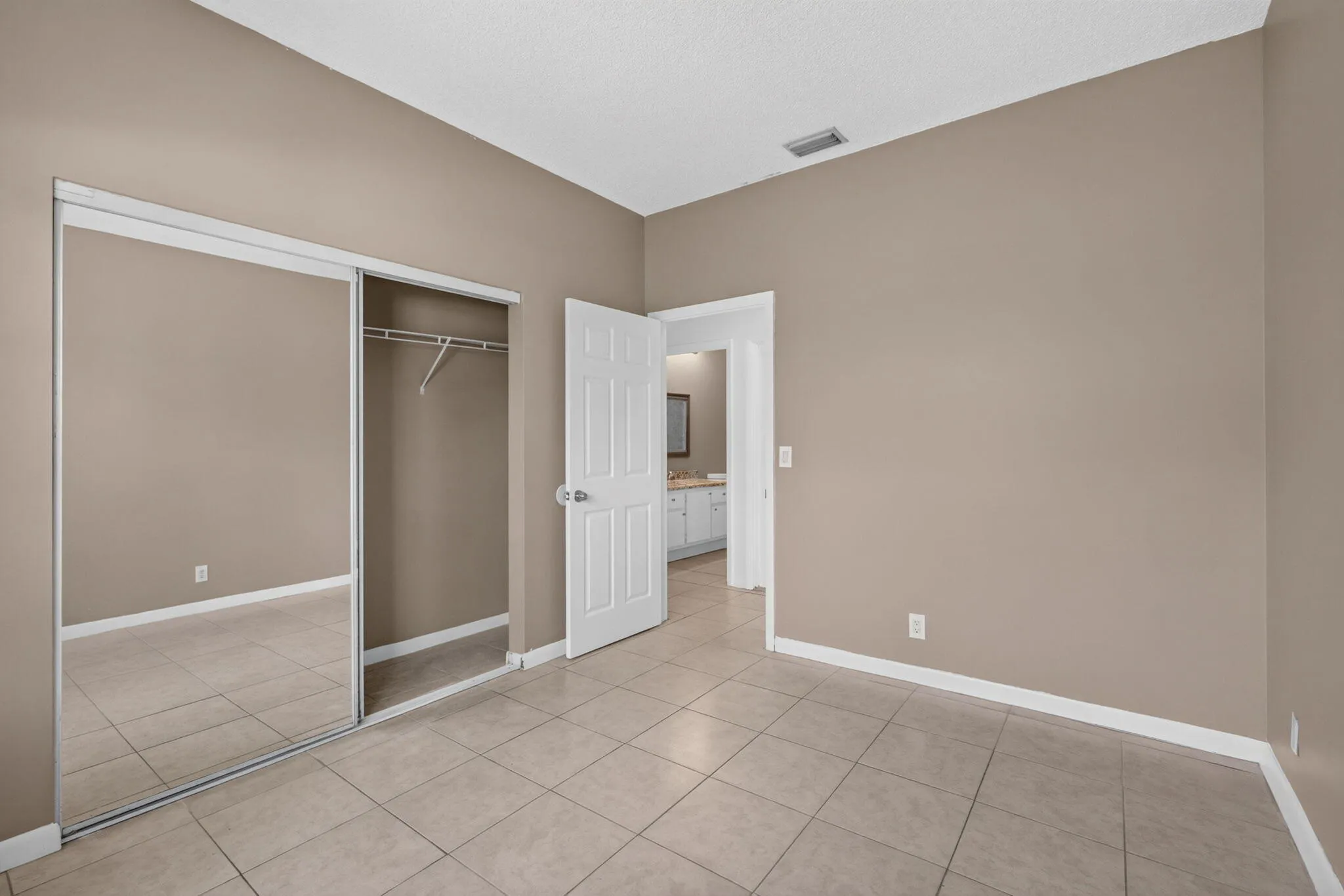 35-web-or-mls-5D1A5654