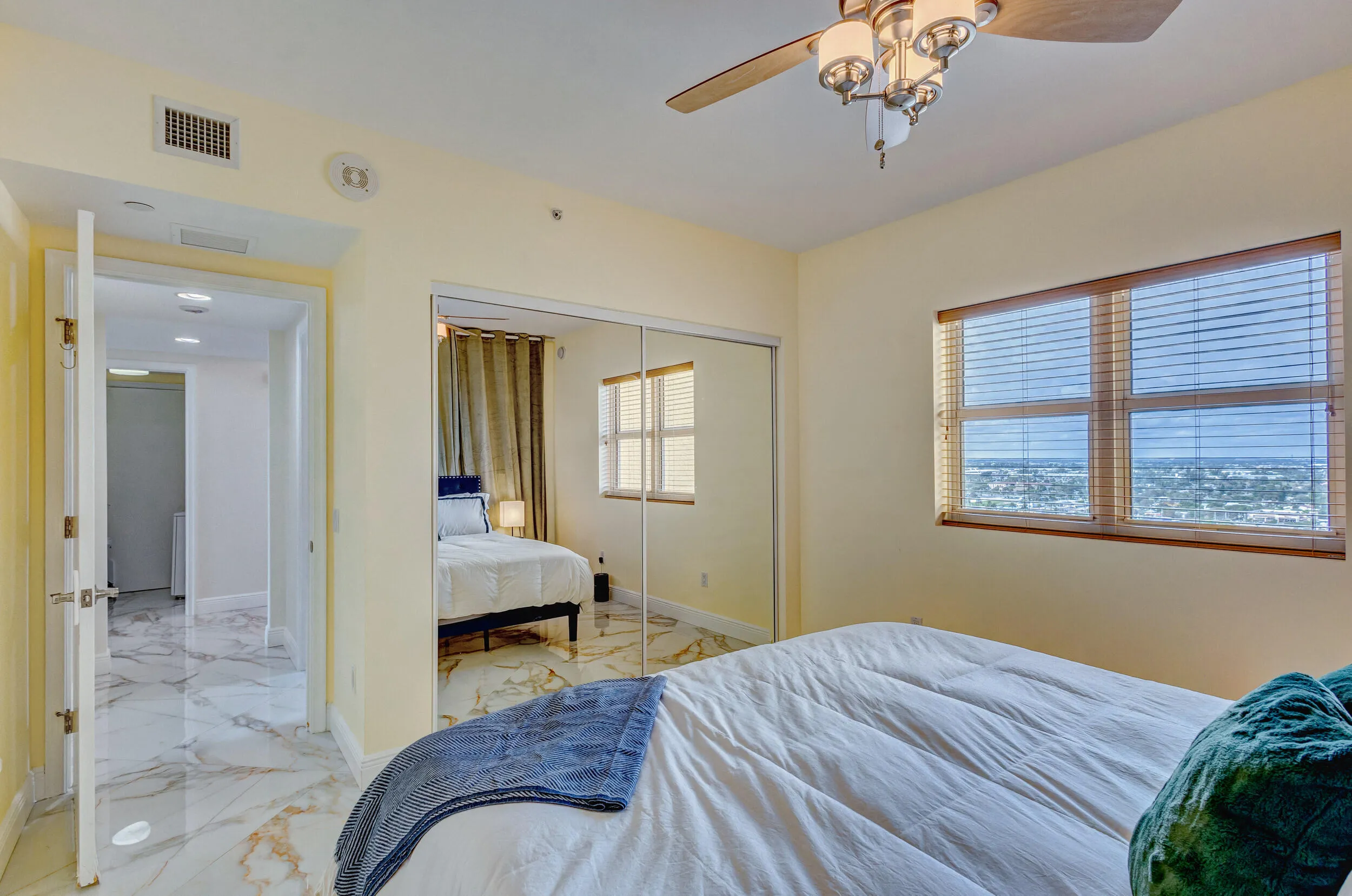 GUEST BED