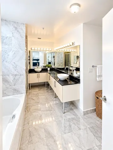 Masther Bathroom