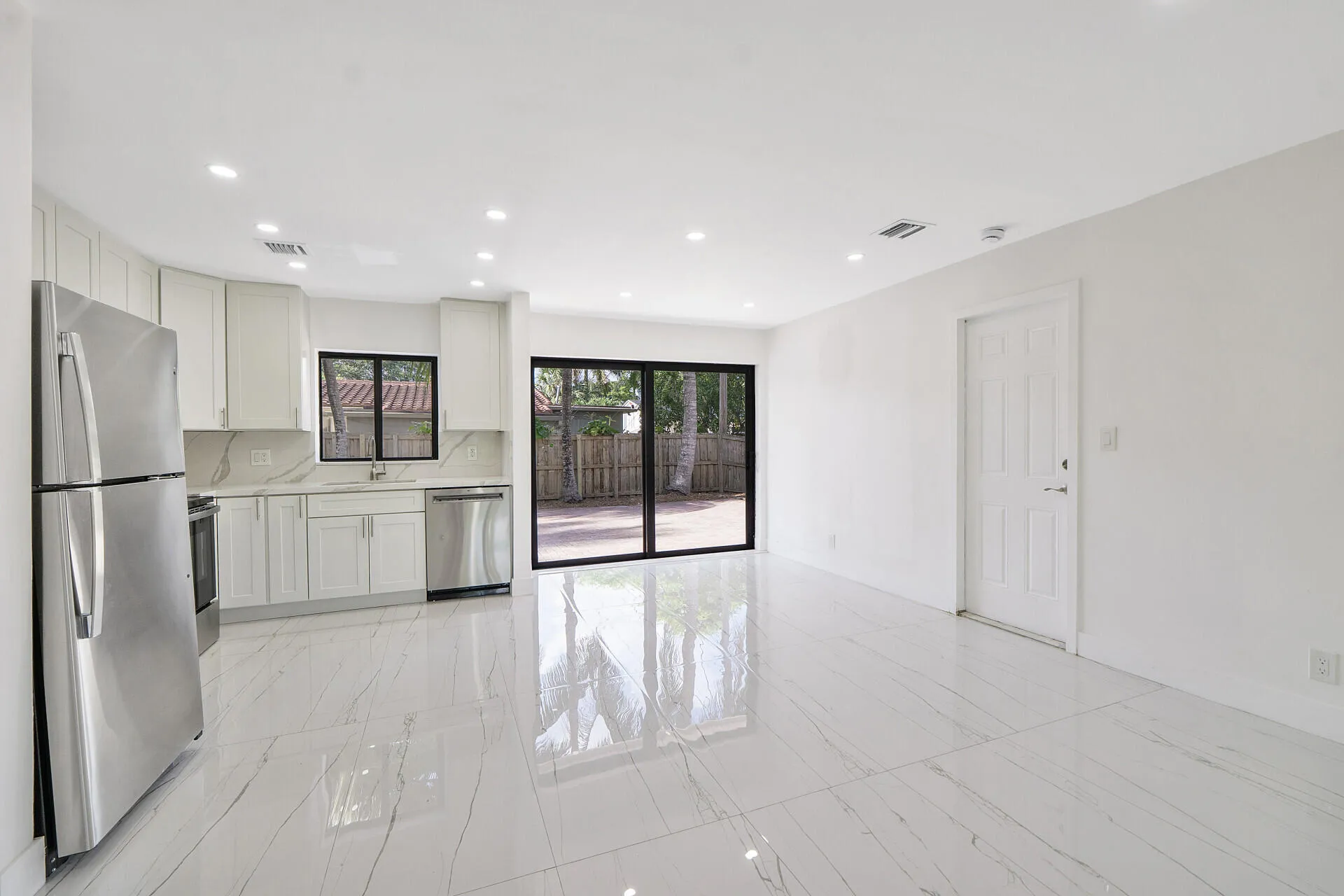 3030ArthurSt_70484_21