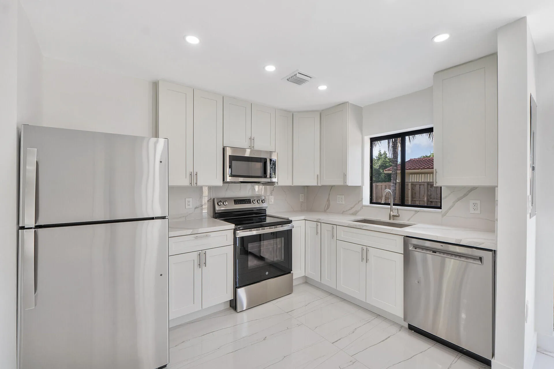 3030ArthurSt_70484_23