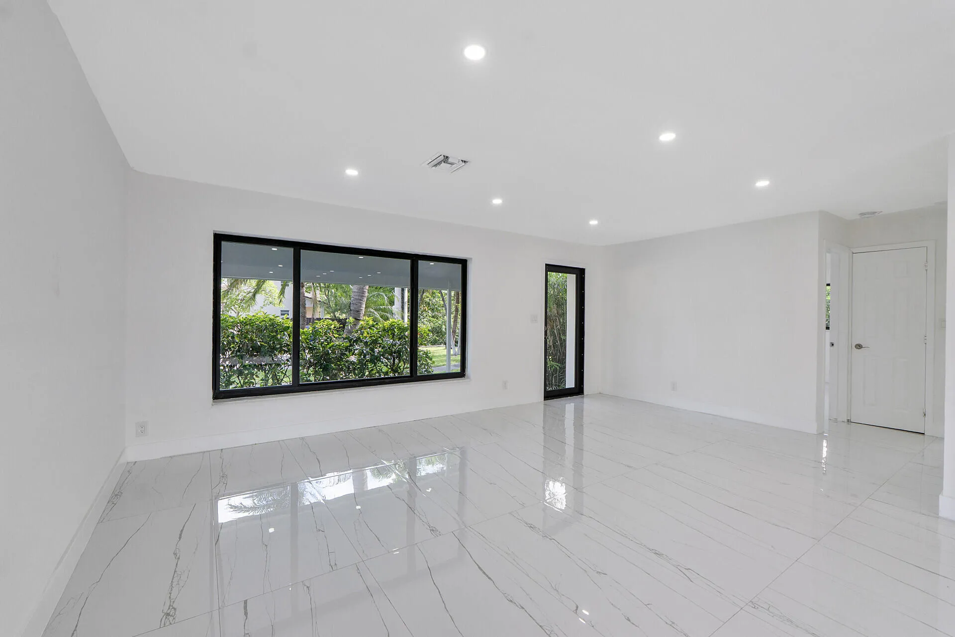 3030ArthurSt_70484_19
