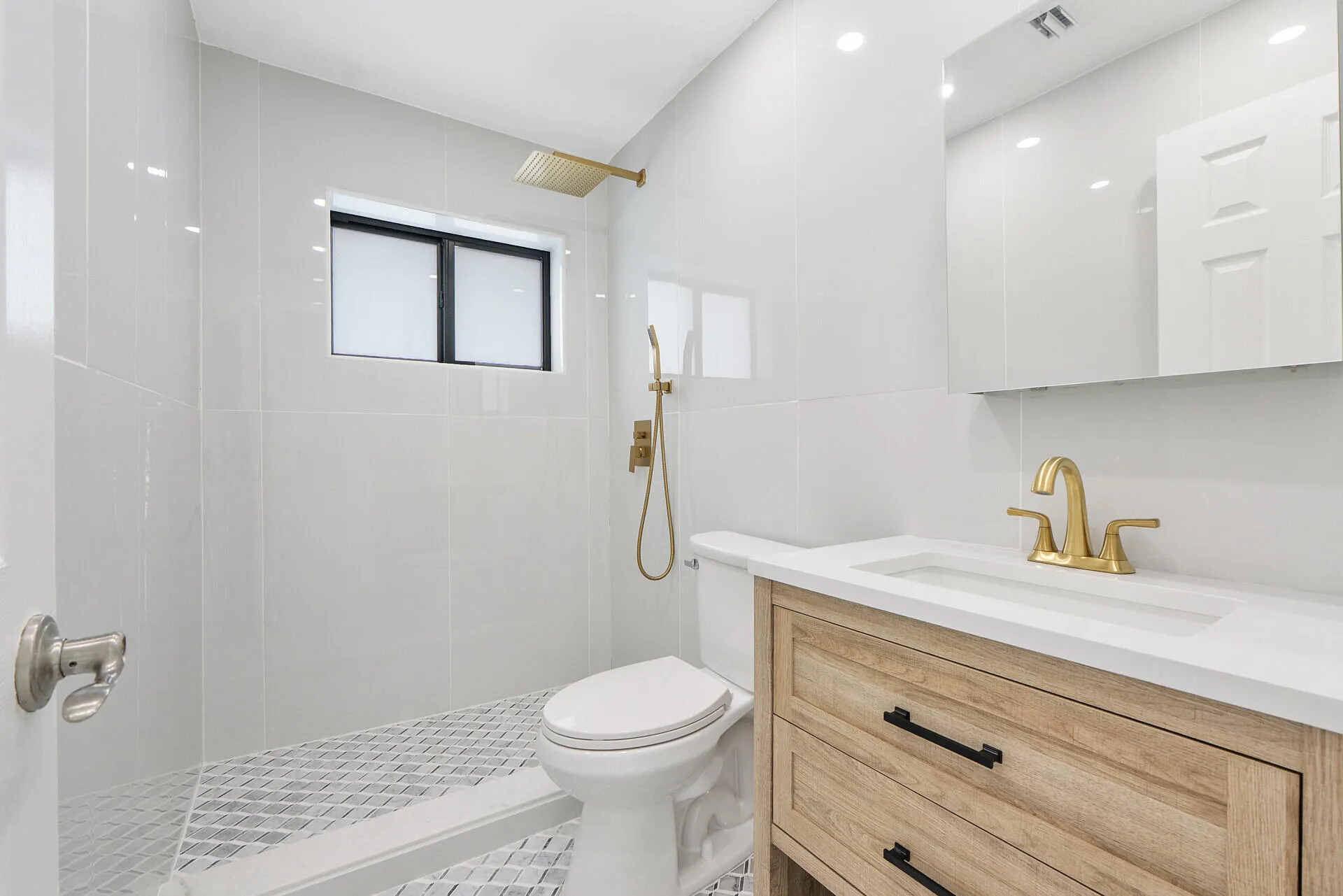 3030ArthurSt_70484_30