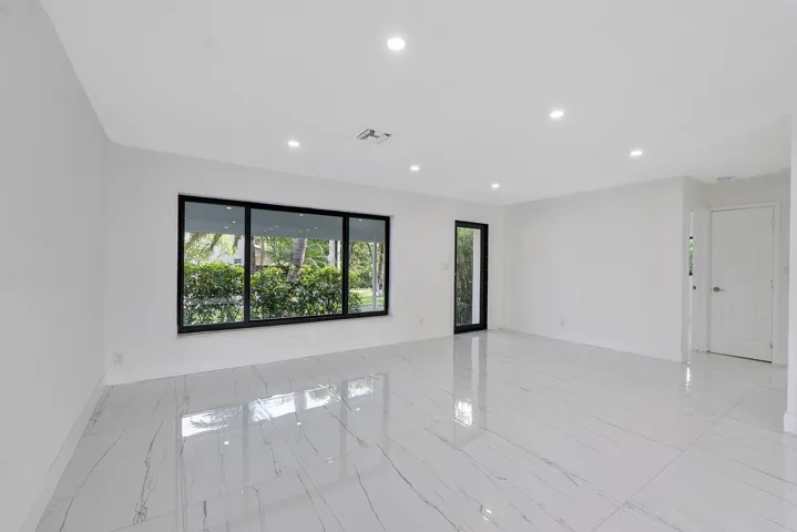 3030ArthurSt_70484_19