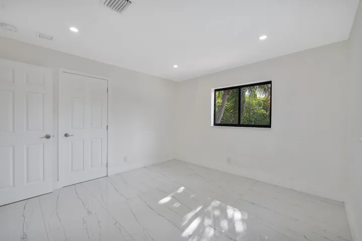 3030ArthurSt_70484_28