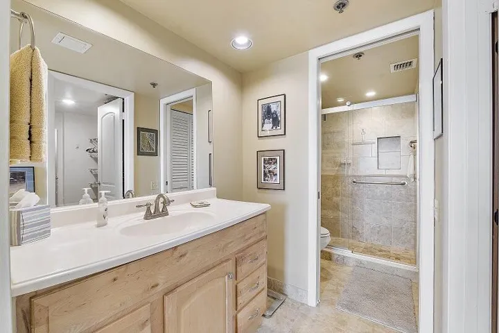 G503 Primary Bath
