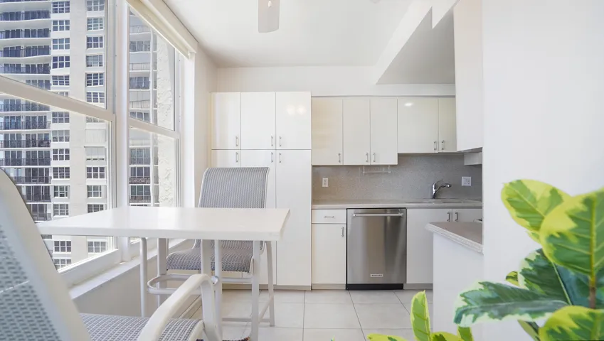 4280 galt ocean dr 12k-37