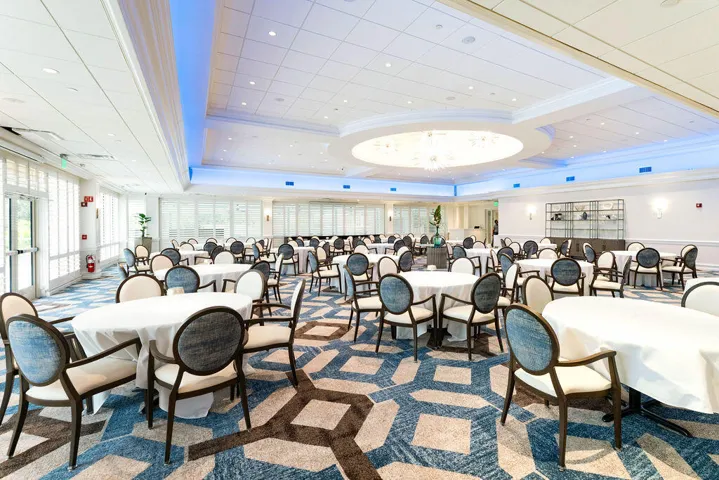 HR06 - MAIN DINING