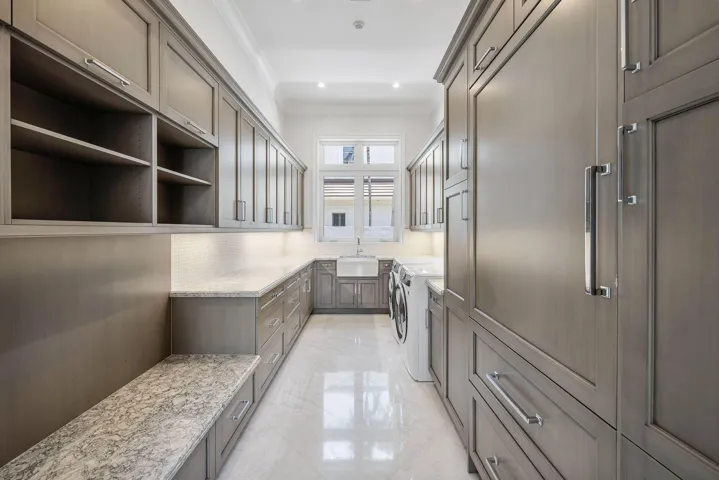 215_W_Key_Palm_Road_25
