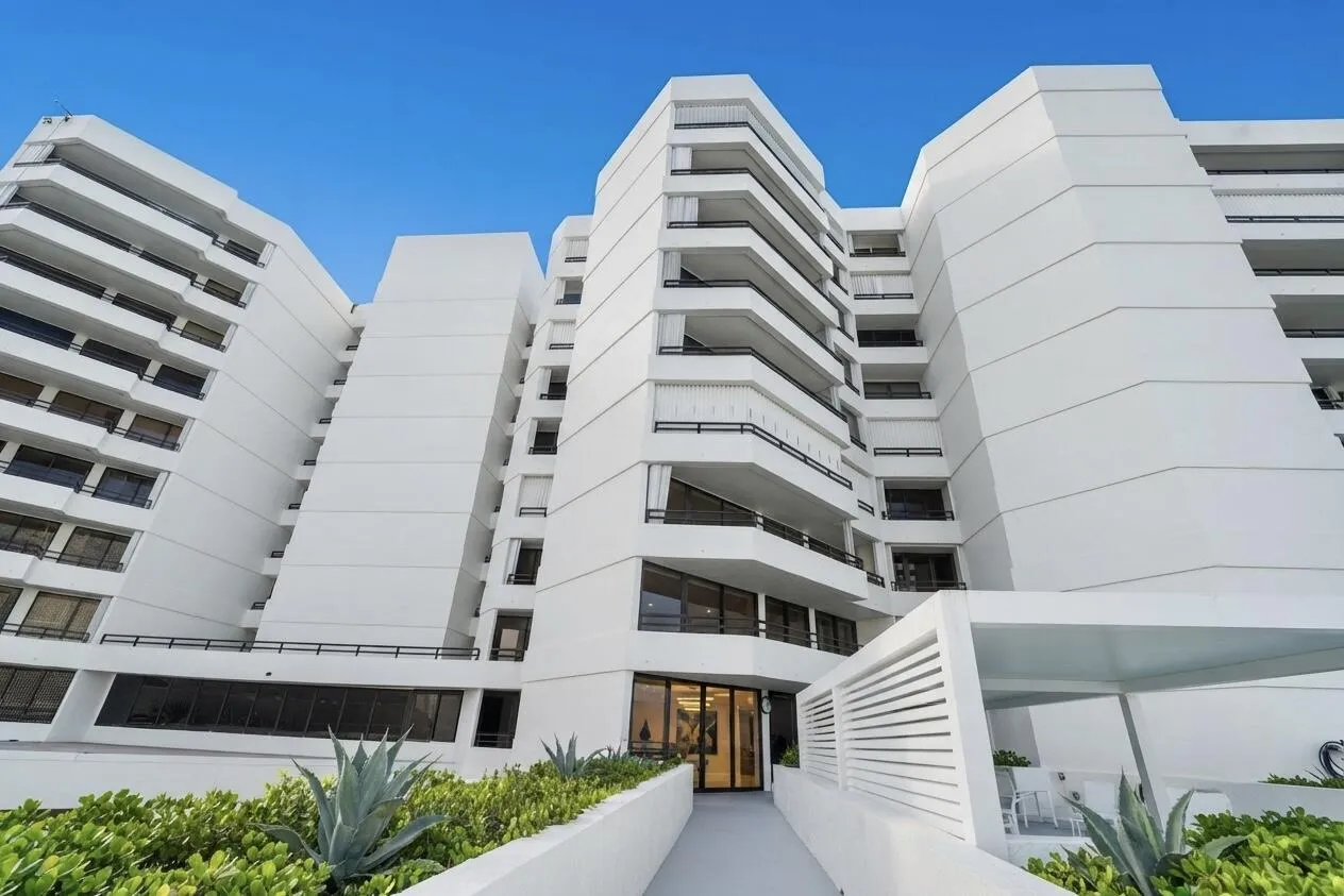 front build enterance