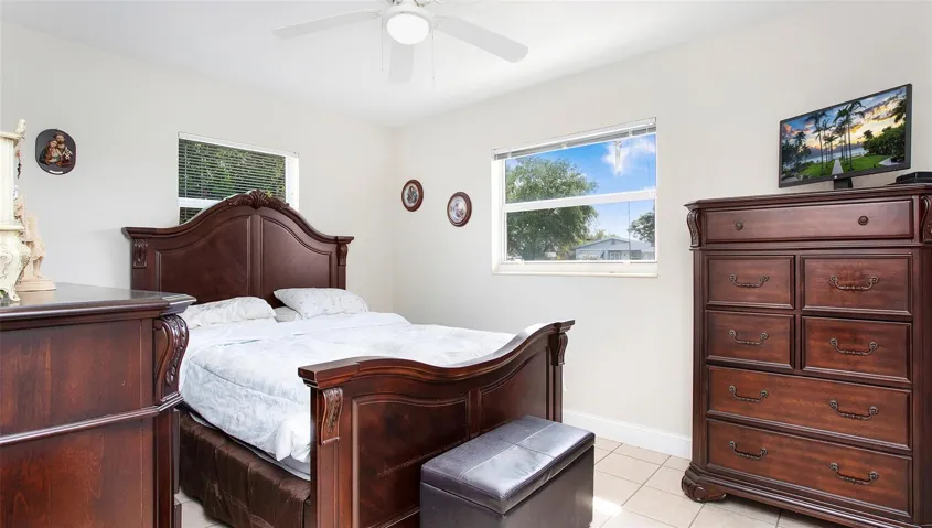 Main bedroom