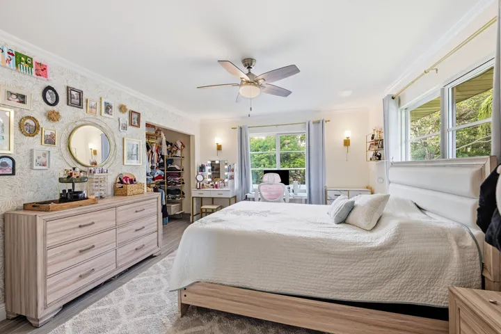 Primary Bed