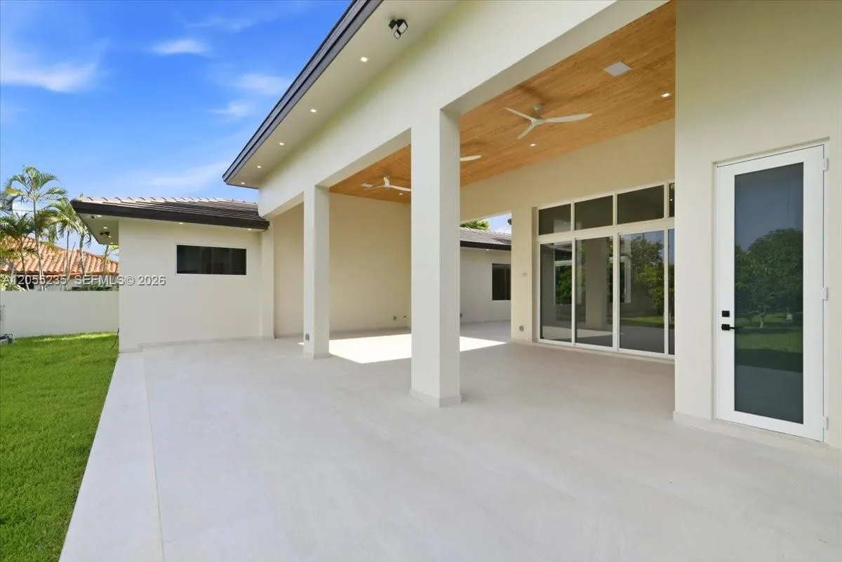 Property photo 134