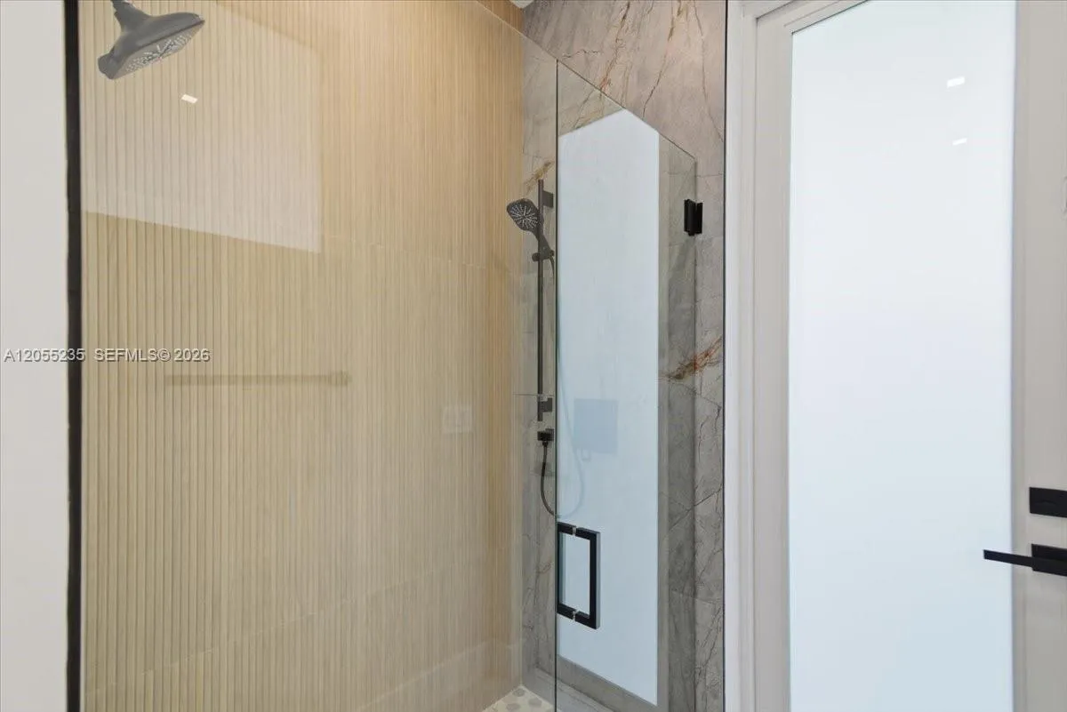 Property photo 92