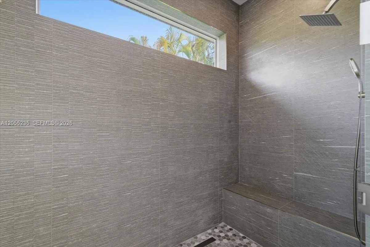 Property photo 117