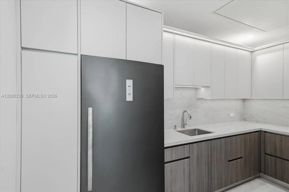 Property photo 86