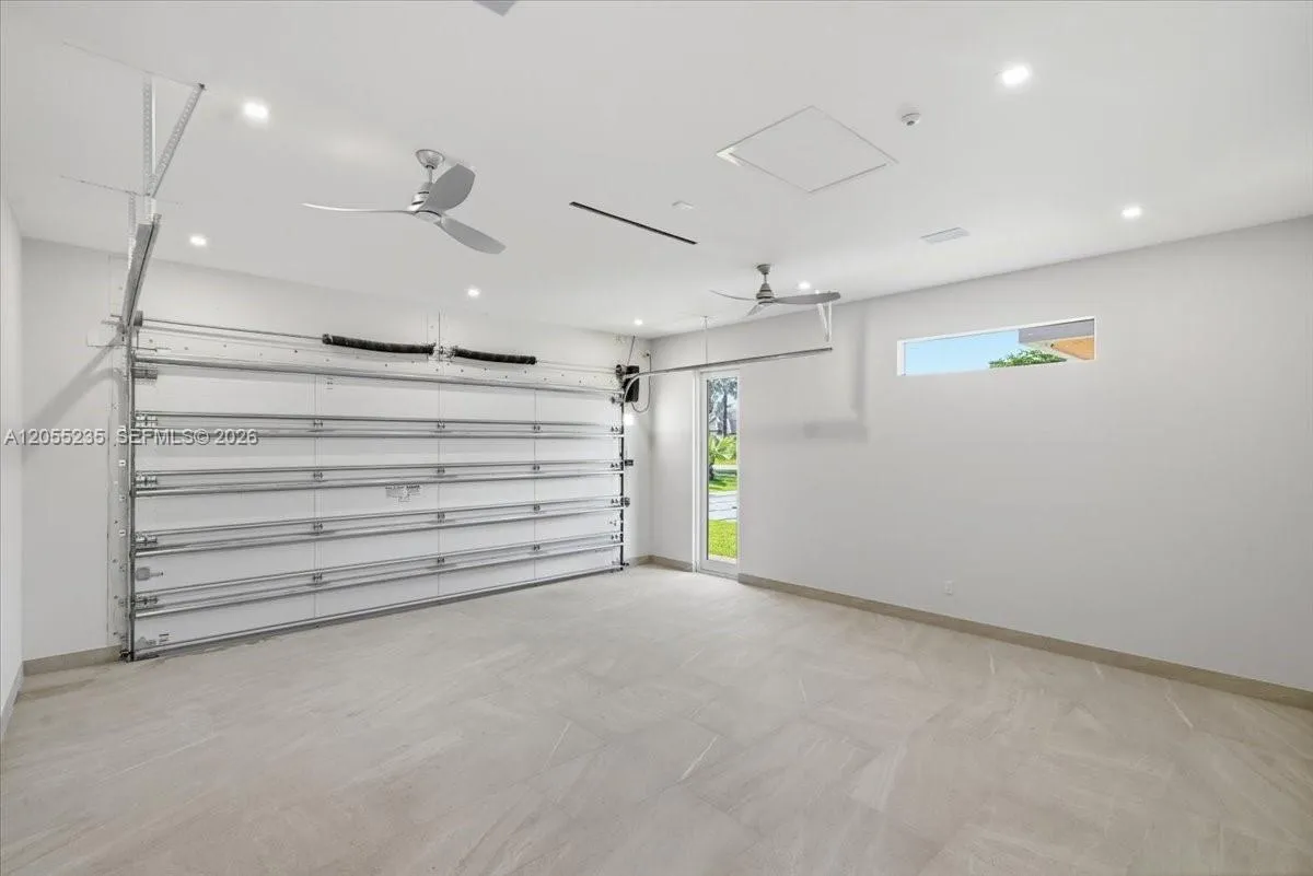 Property photo 60