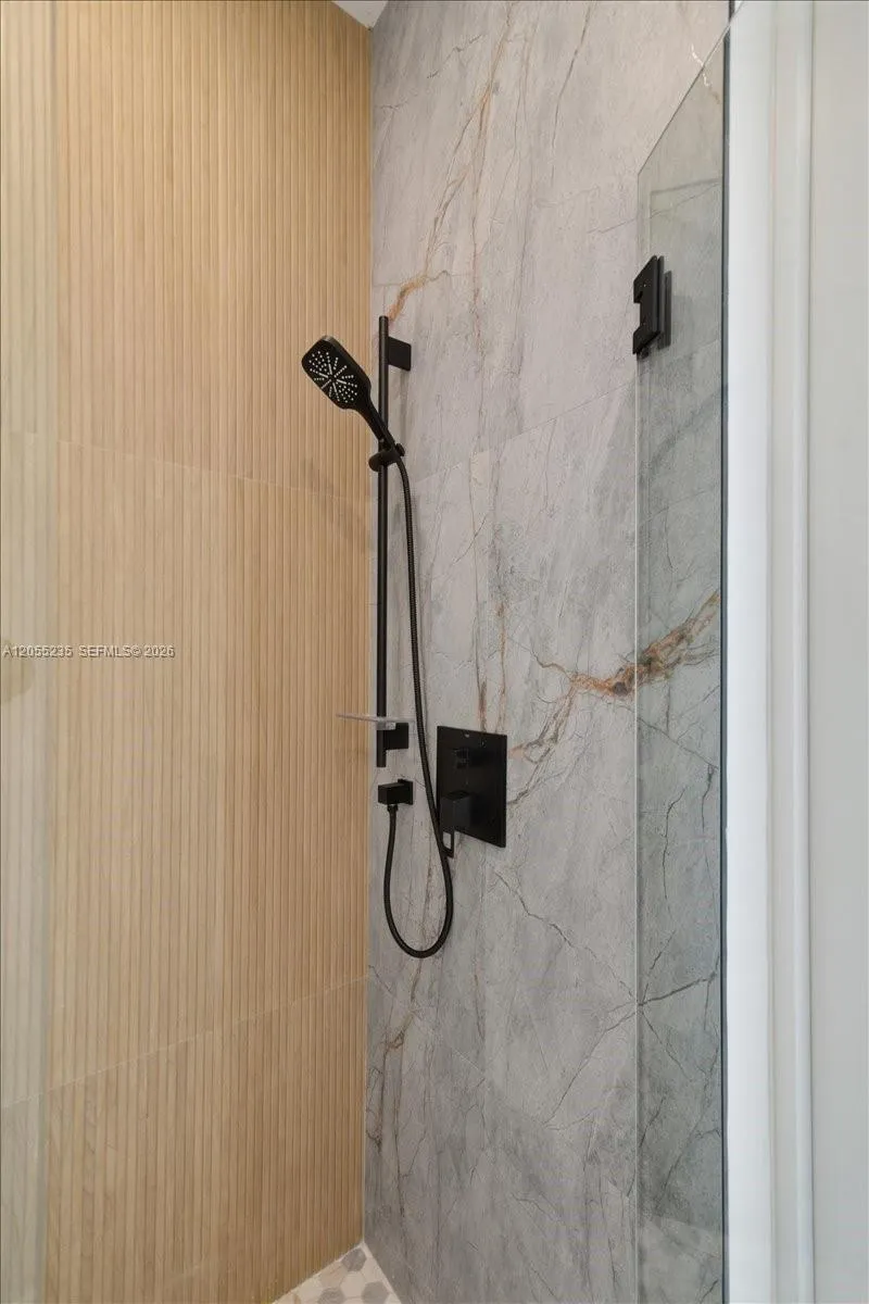 Property photo 94