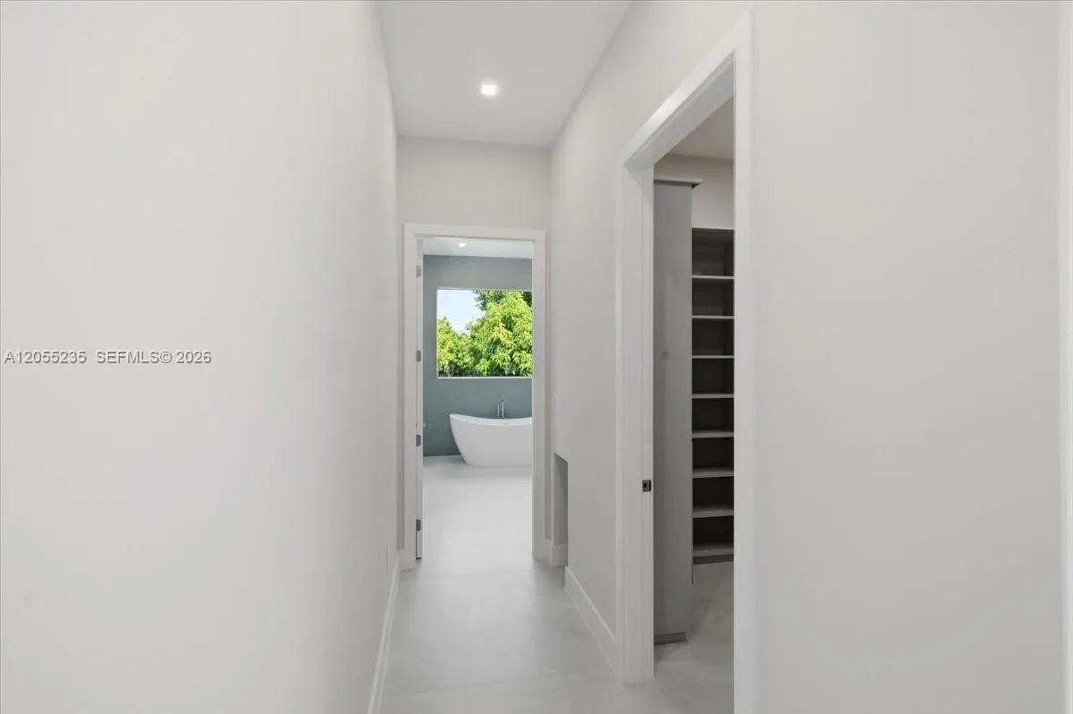 Property photo 94