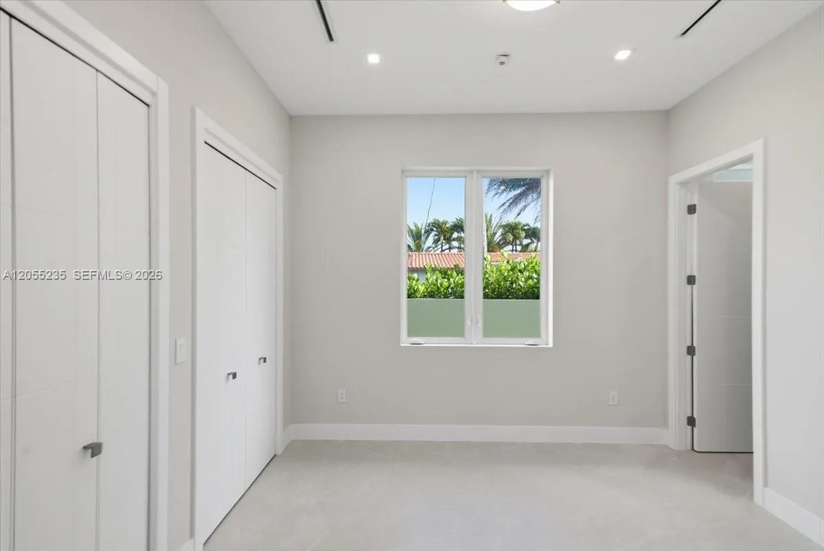 Property photo 76