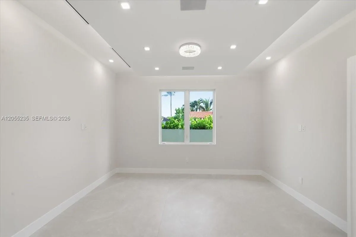 Property photo 89