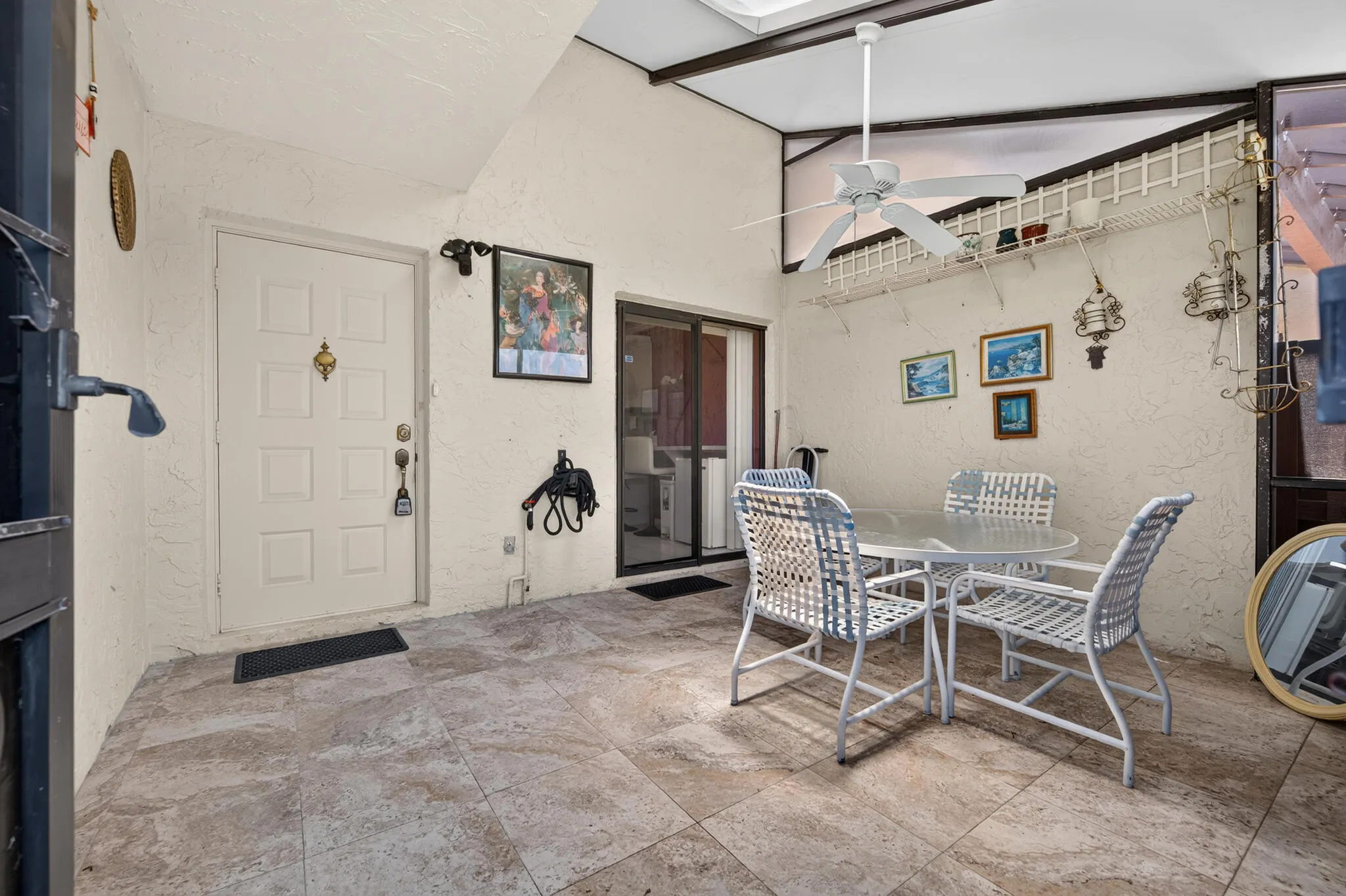 Screened in patio