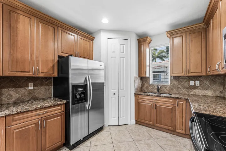 013-3030WatersideCircle-BoyntonBeach-FL-
