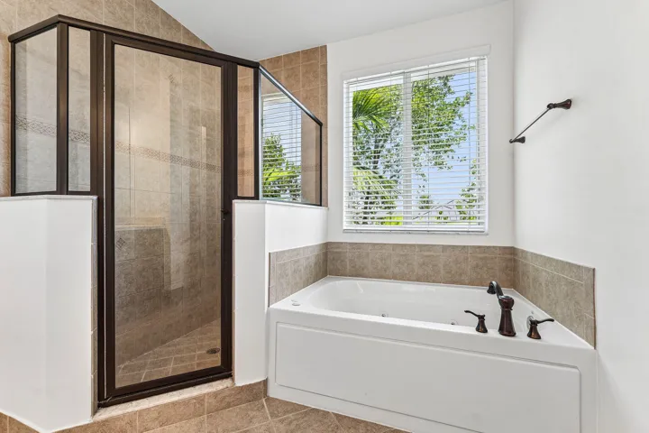 025-3030WatersideCircle-BoyntonBeach-FL-