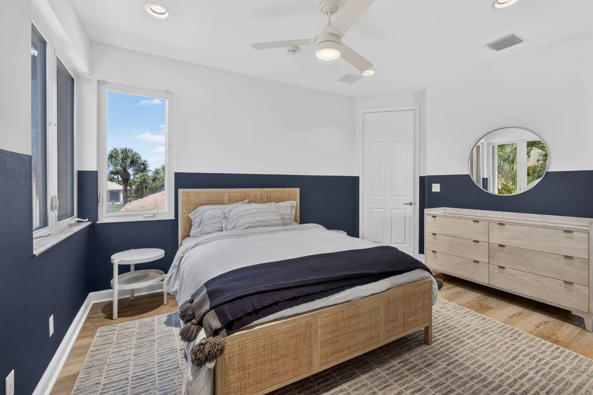 Upstairs GR 2