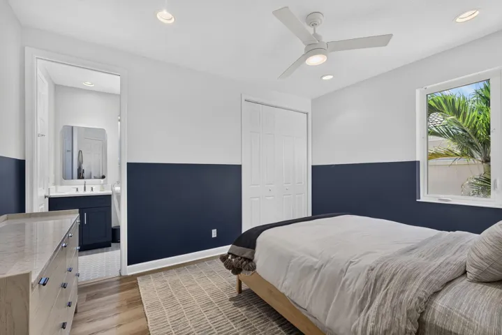 Upstairs GR 2