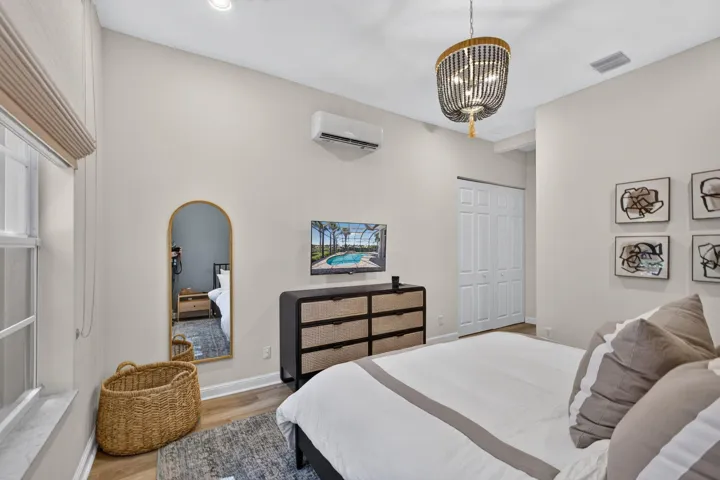 1st Floor Guest Suite