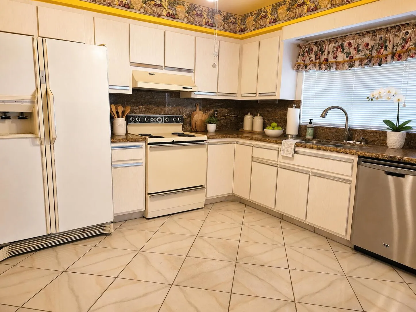 4763 Kitchen 7 (Rev)