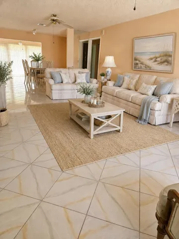 4763 Living Room (Rev)