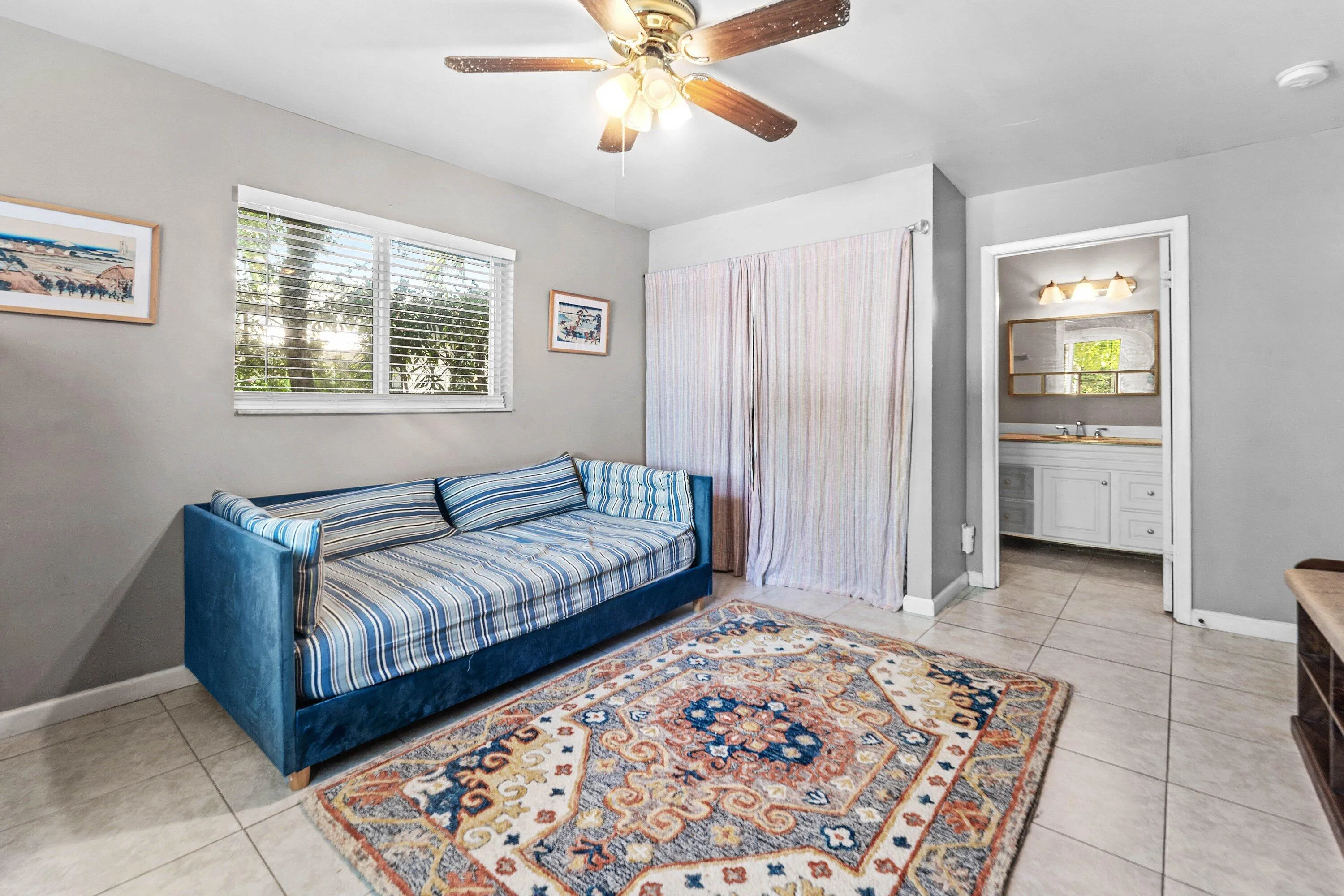 019-417UplandRoad-WestPalmBeach-FL-33401