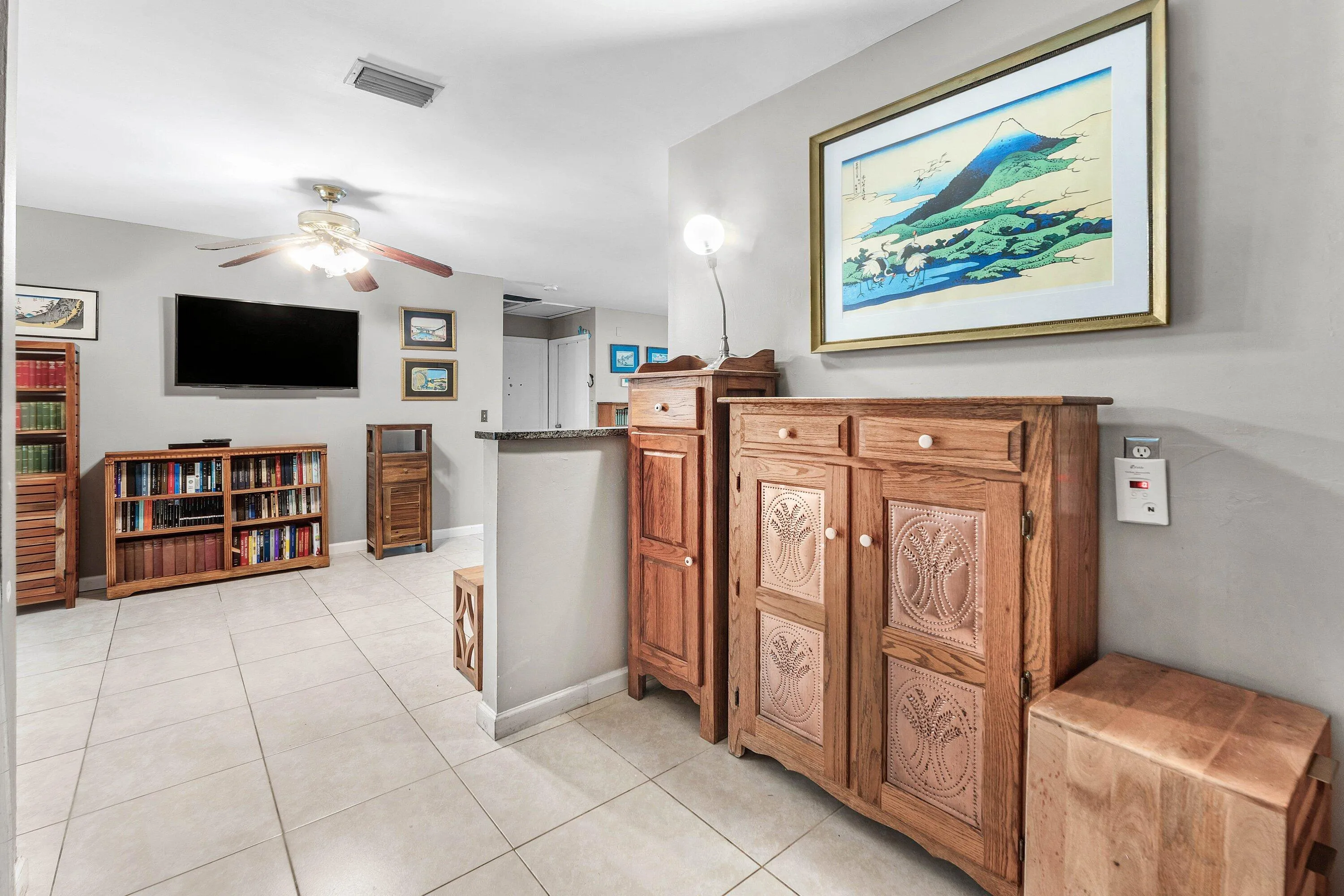 013-417UplandRoad-WestPalmBeach-FL-33401