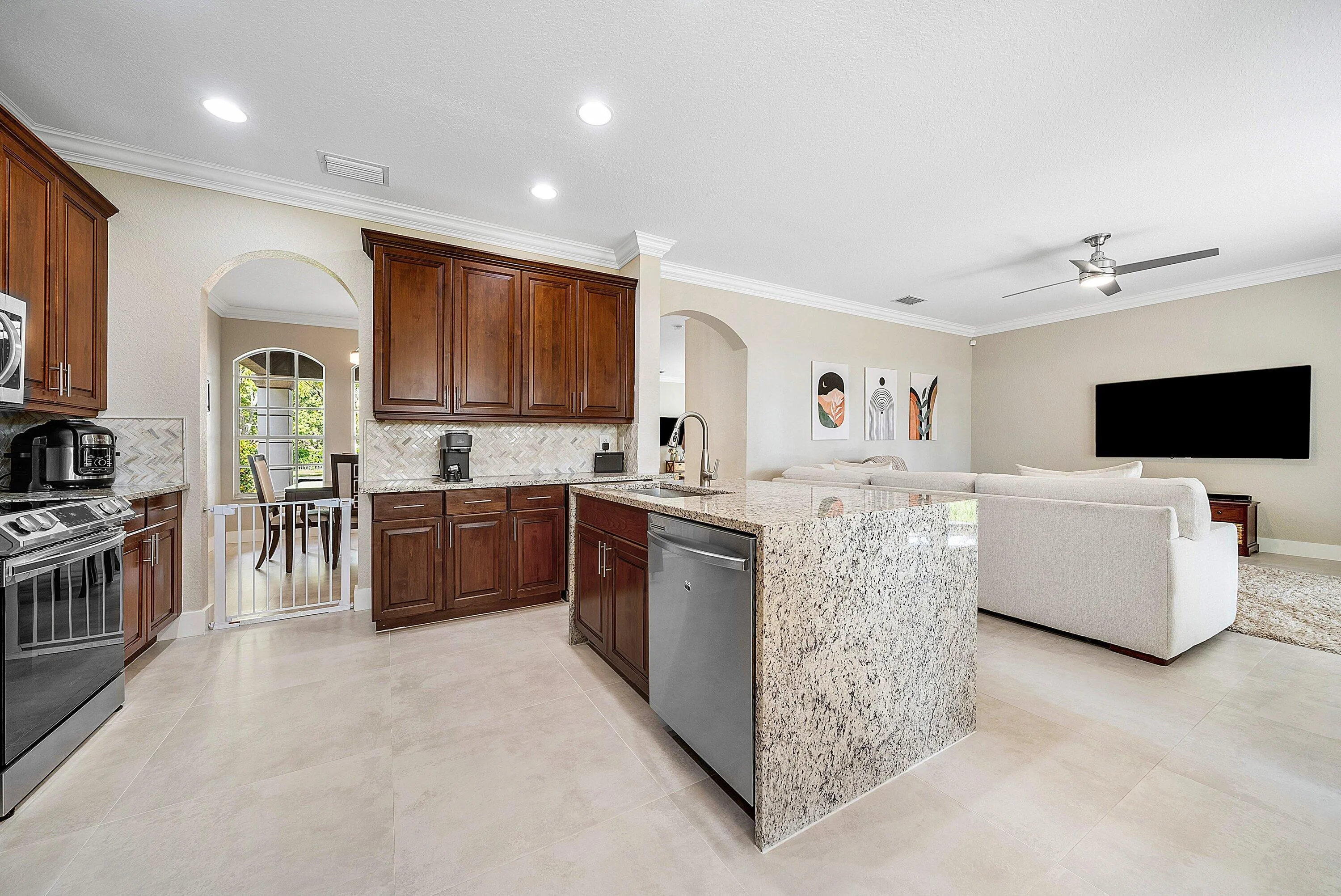 023-11609RockLakeTerrace-BoyntonBeach-FL