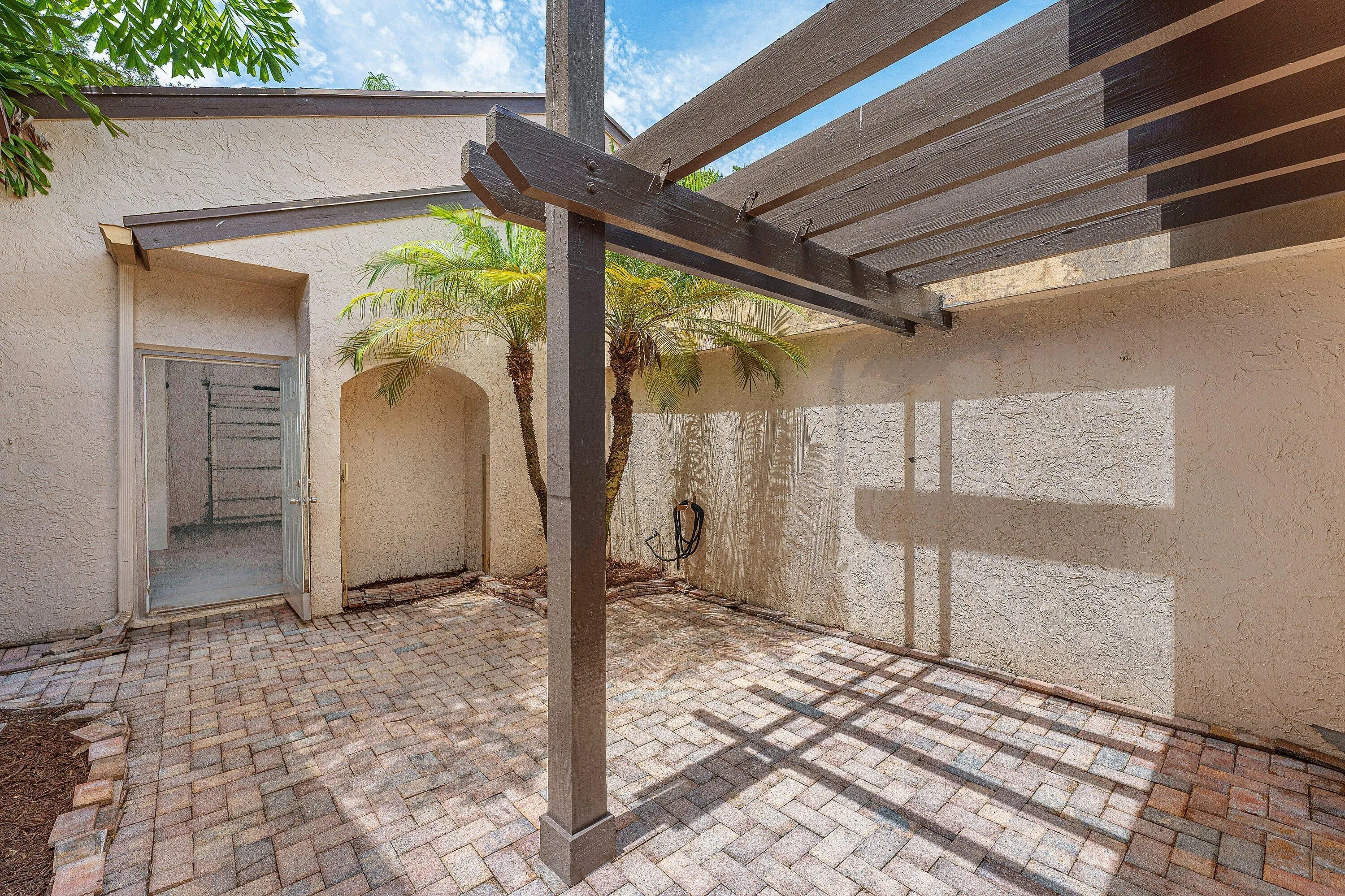 006-5272FairwayWoodsDrive-4112-DelrayBea