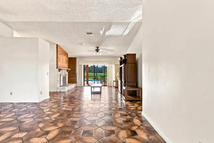 5_3768_pinehurst_dr_greenacres_fl_33467_