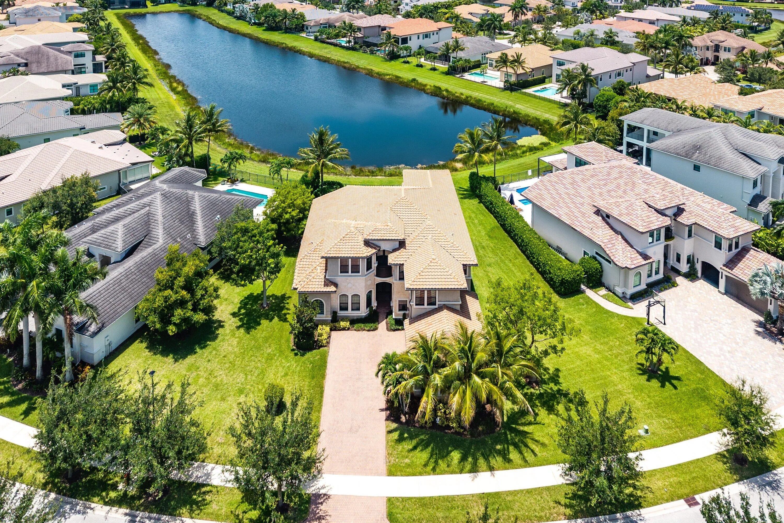 066-16884StrasbourgLane-DelrayBeach-FL-3