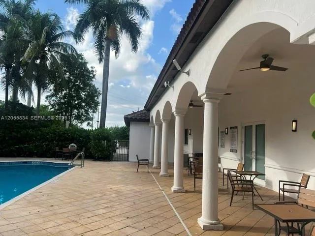 Property photo 44