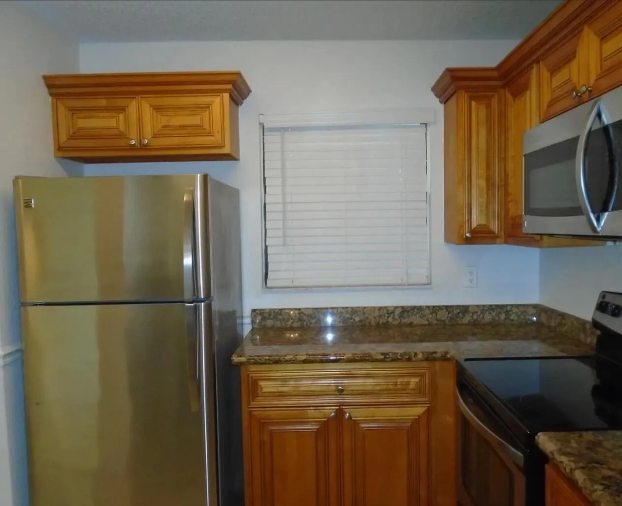 1 b kitchen