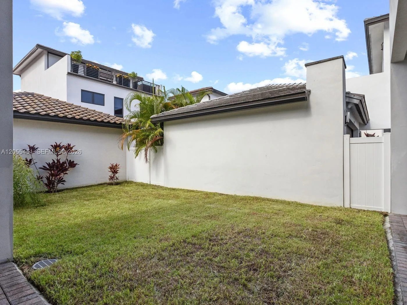 Property photo 43