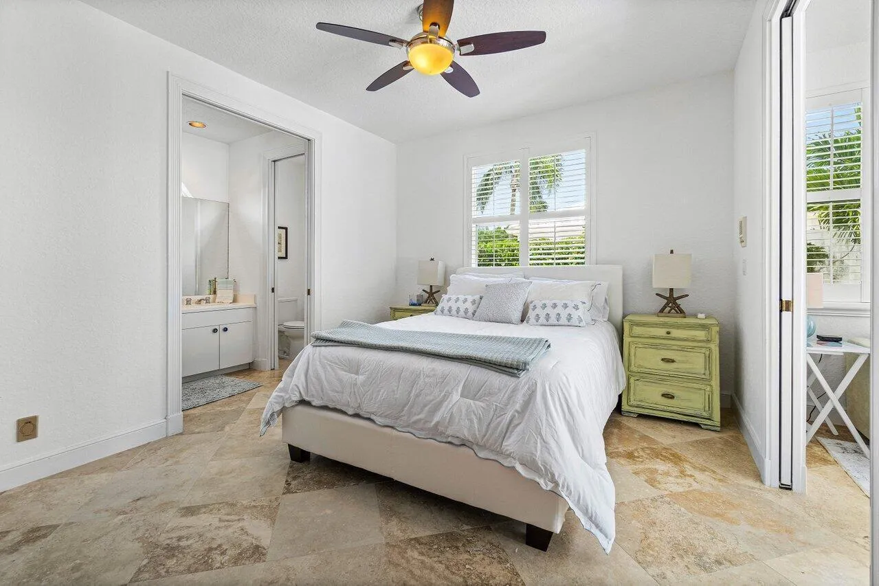035-1144CrystalDrive-PalmBeachGardens-FL