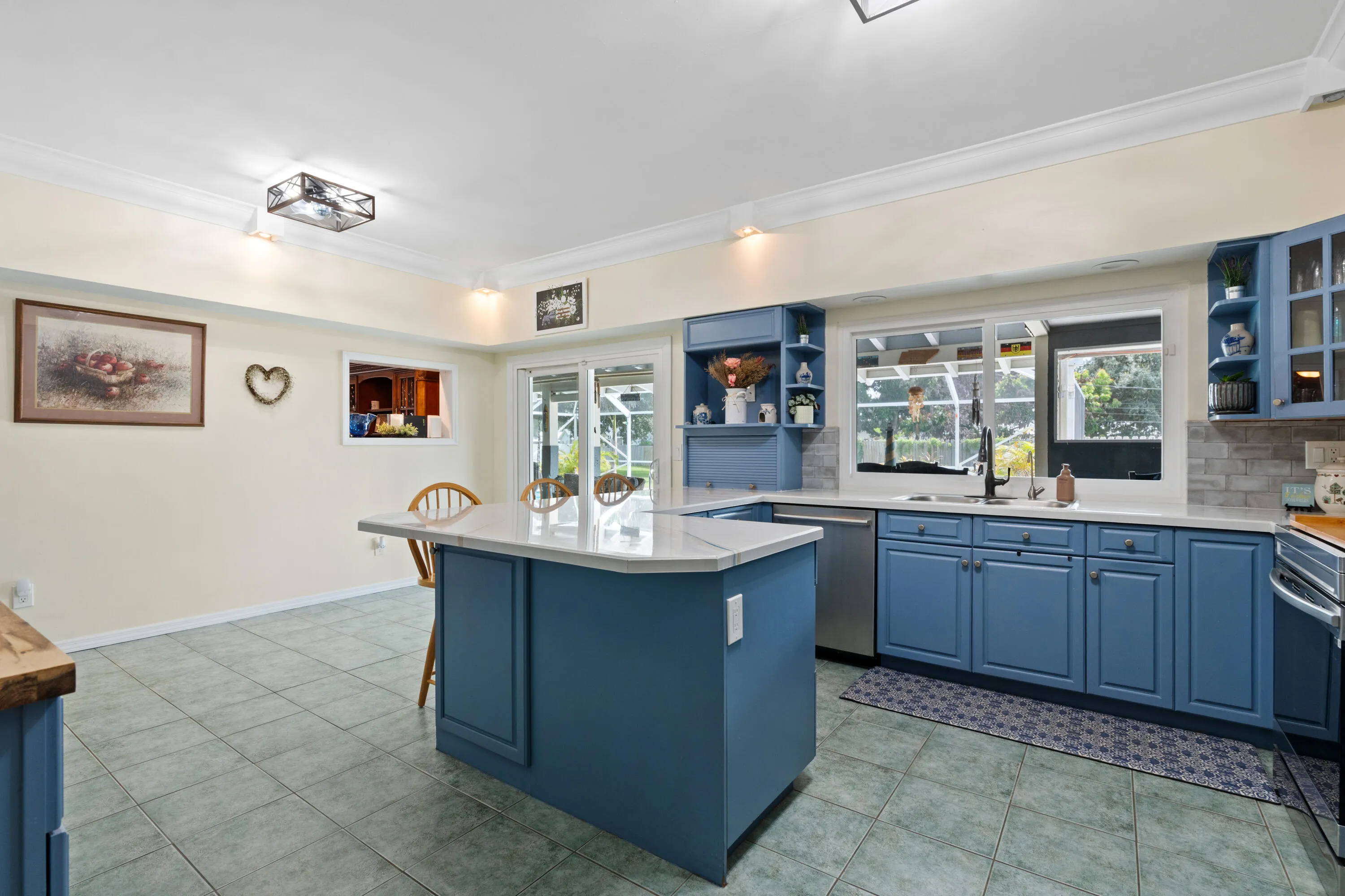 Property photo 44