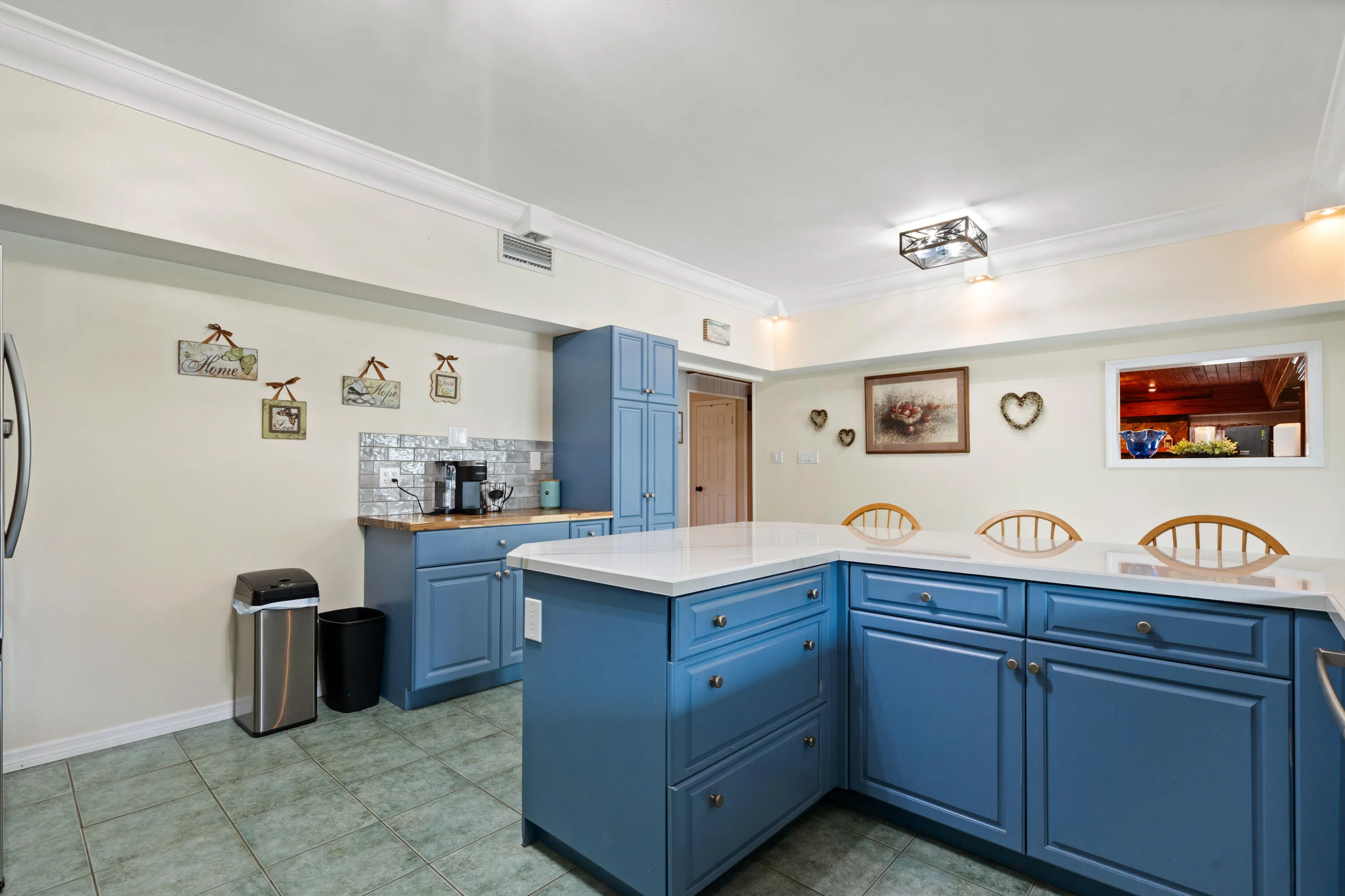 Property photo 46