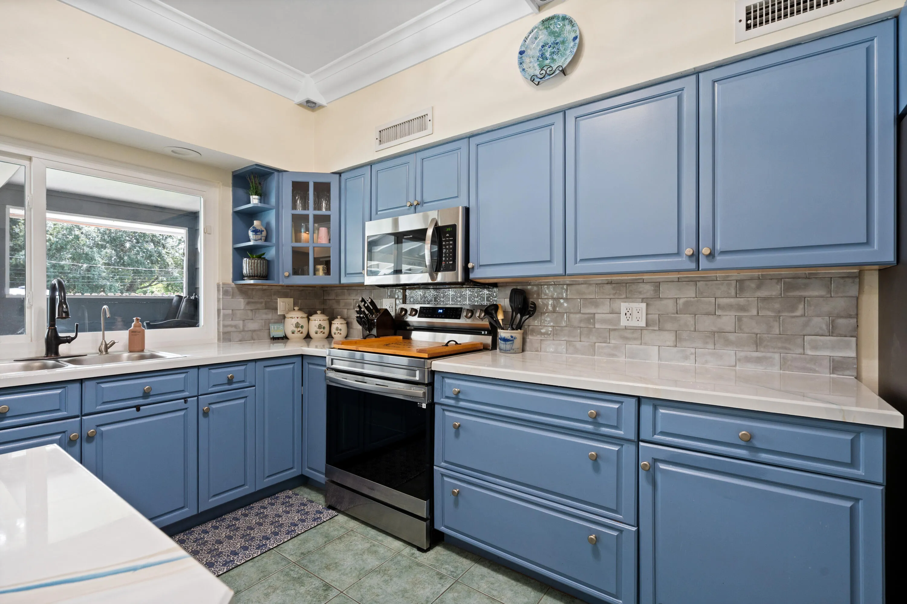 Property photo 43