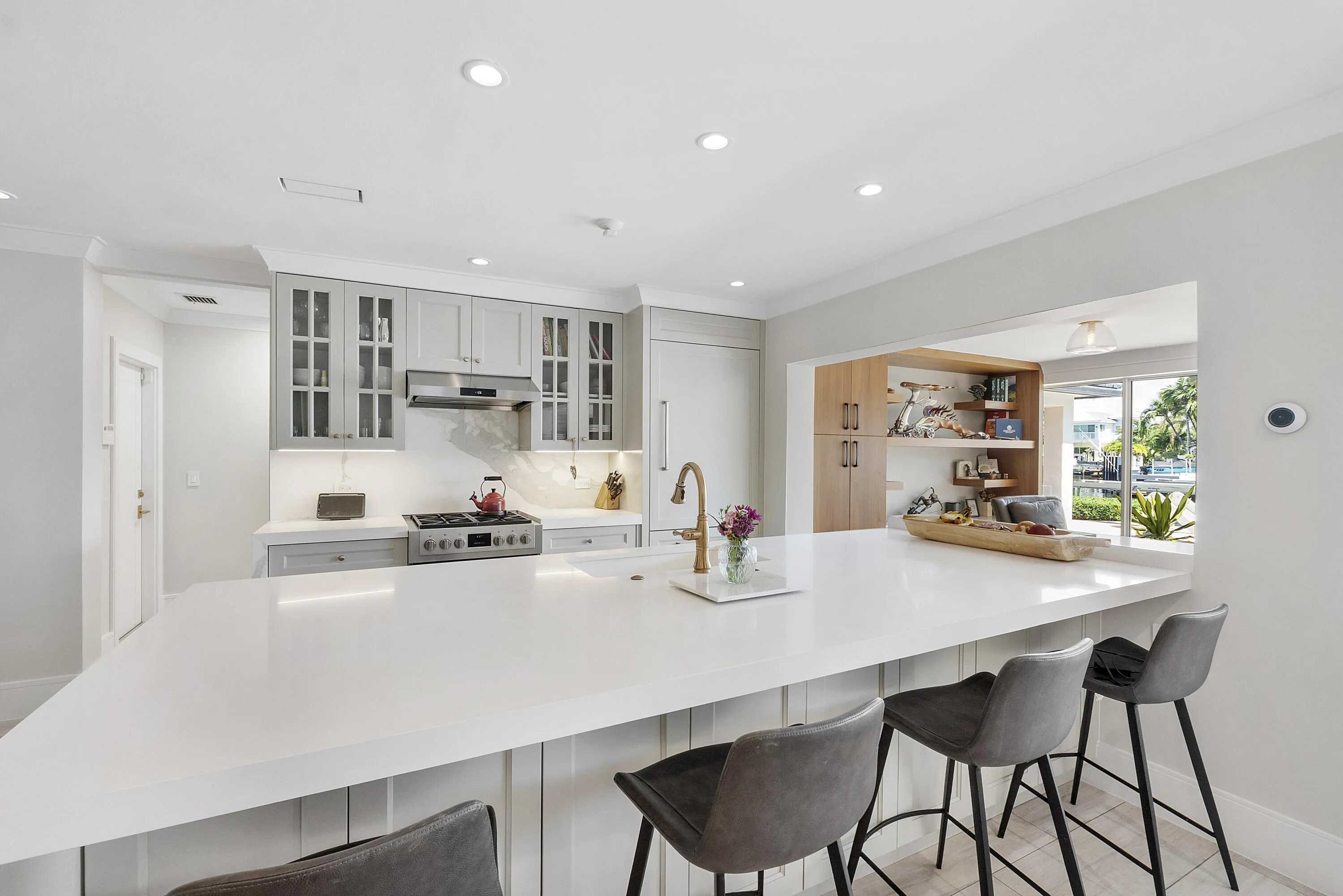 725 Ne 36th St_049