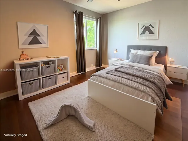 Right back bedroom