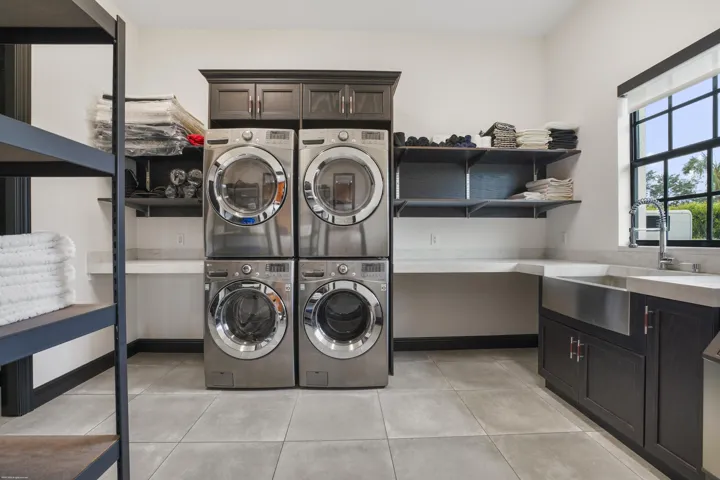 Horse Laundry room