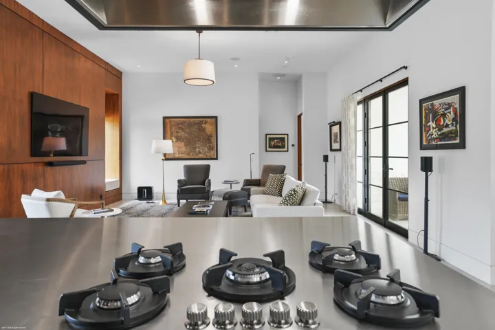 Gas cooktop in center island